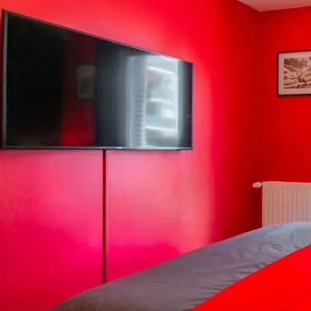 & Romance L Jacuzzi Xxl L Table De Massage Apartment *